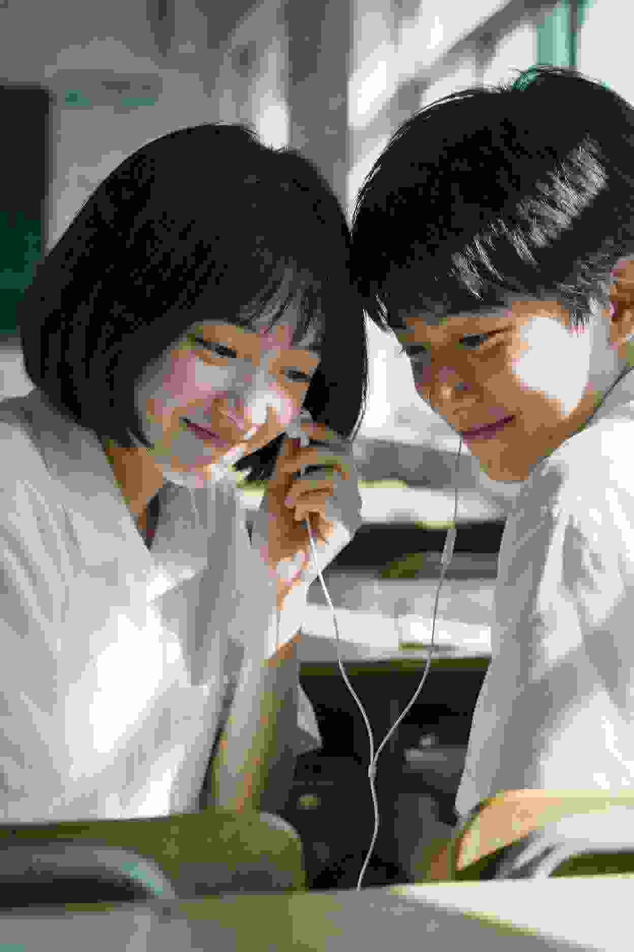 资讯